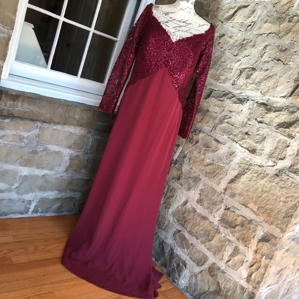 NWT Size 14 Tadashi Shoji off the shoulder gown, Mother of the Bride dress